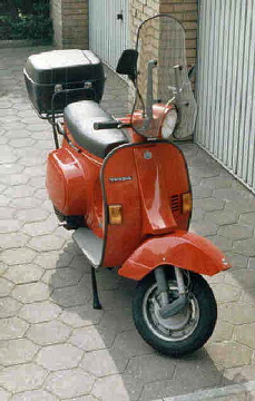Vespa_PX125_vorne_1